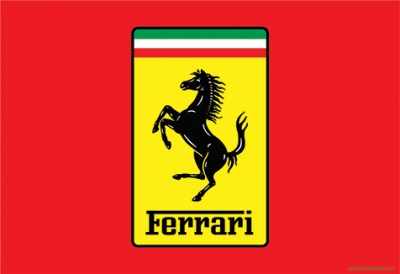 Roma l’entusiasmo al raduno delle Ferrari
