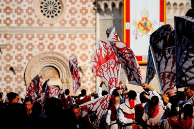 Gli sbandieratori aquilani conquistano l’Europa
